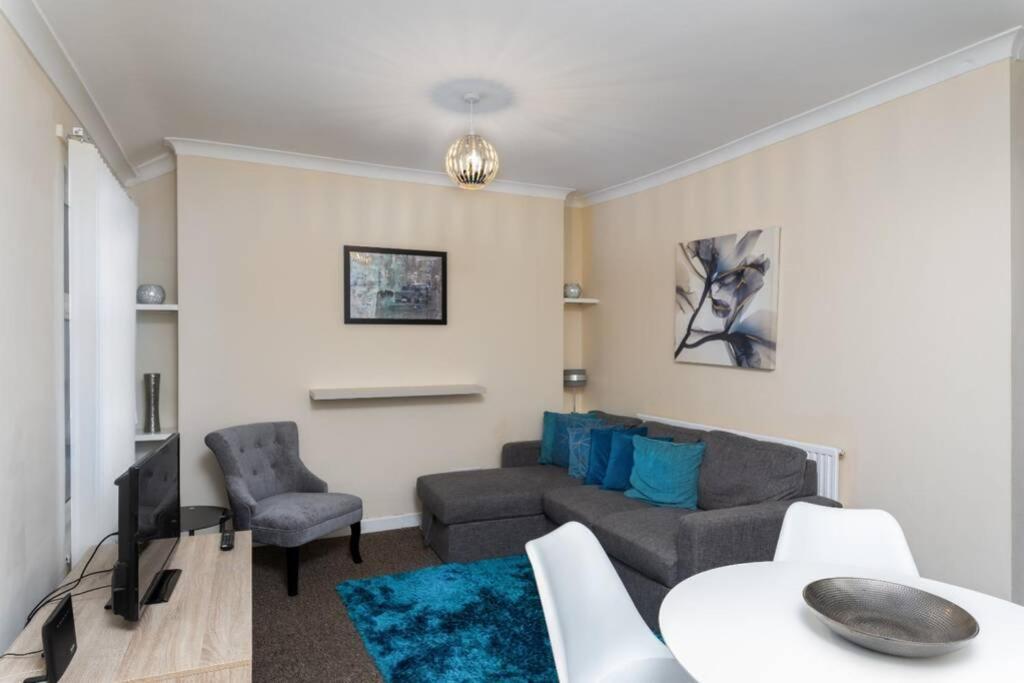 Cosy - Tv In Every Bedroom